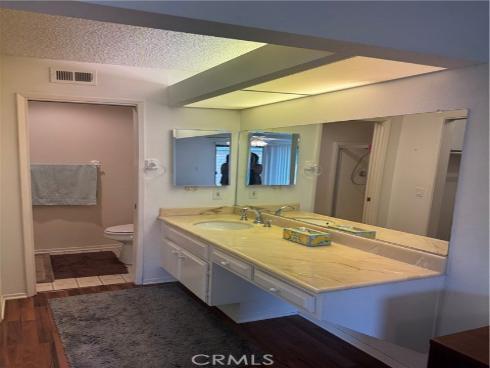 8932  Amador  1309B  Circle, Huntington Beach, CA