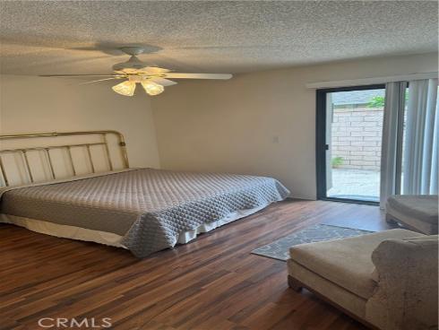 8932  Amador  1309B  Circle, Huntington Beach, CA