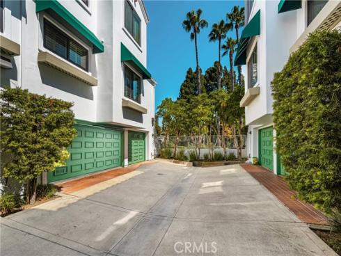 19412  Pompano  106  Lane, Huntington Beach, CA
