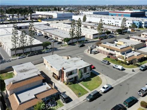 17441  Dairyview   Circle, Huntington Beach, CA