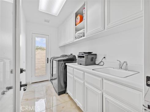 21221  Hillsdale  , Huntington Beach, CA