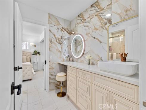 21221  Hillsdale  , Huntington Beach, CA