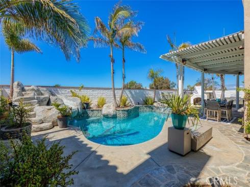 21221  Hillsdale  , Huntington Beach, CA