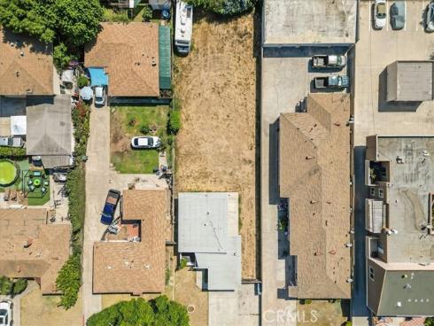 7802  Newman   Avenue, Huntington Beach, CA