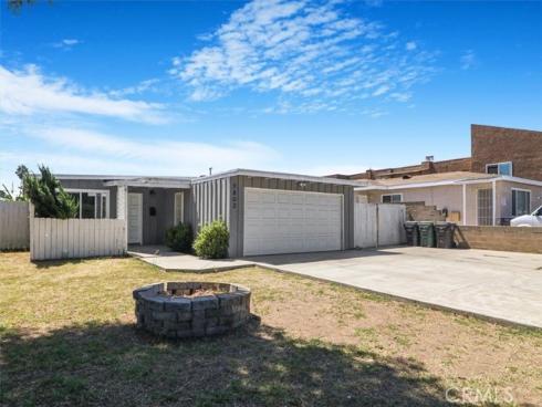 7802  Newman   Avenue, Huntington Beach, CA