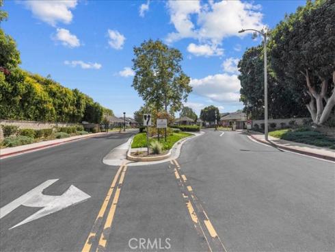 8646  Butte Circle  607E , Huntington Beach, CA