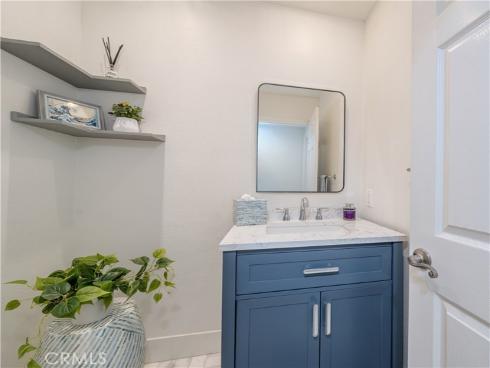 3201  Francois  67  Drive, Huntington Beach, CA