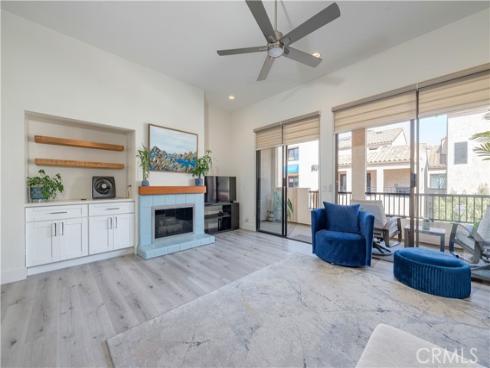 3201  Francois  67  Drive, Huntington Beach, CA