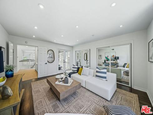 19382  Woodlands   Drive, Huntington Beach, CA