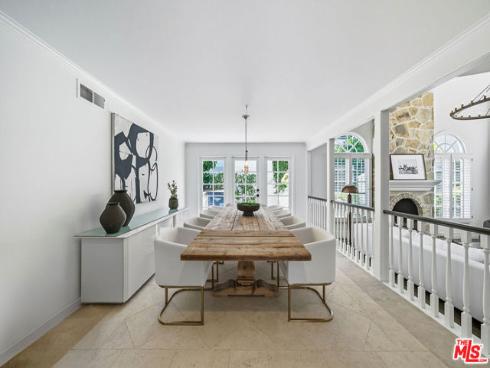 19382  Woodlands   Drive, Huntington Beach, CA