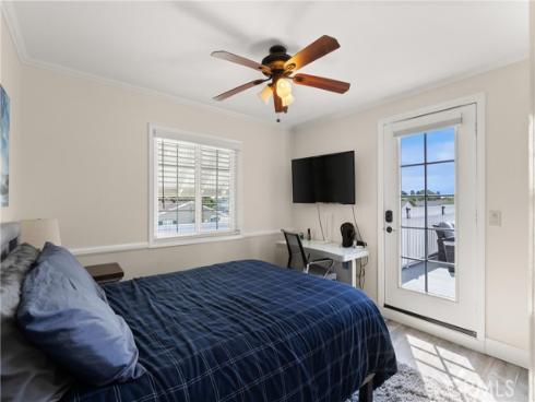 20131  Crown Reef Ln  , Huntington Beach, CA