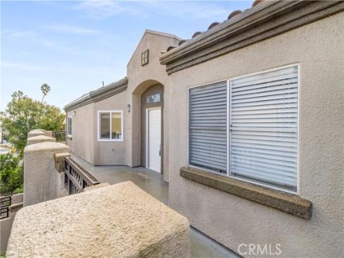 430  Lake  304  Street, Huntington Beach, CA