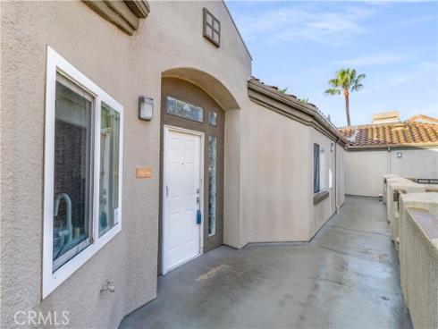 430  Lake  304  Street, Huntington Beach, CA