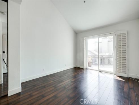 430  Lake  304  Street, Huntington Beach, CA