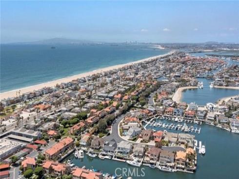 17086  Bluewater  127  Lane, Huntington Beach, CA