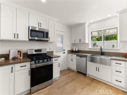 6022  Larchwood   Drive, Huntington Beach, CA