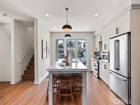 19051  Main  113  Street, Huntington Beach, CA