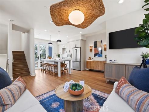 19051  Main  113  Street, Huntington Beach, CA