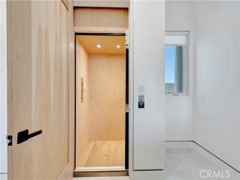 620  Huntington Street  , Huntington Beach, CA