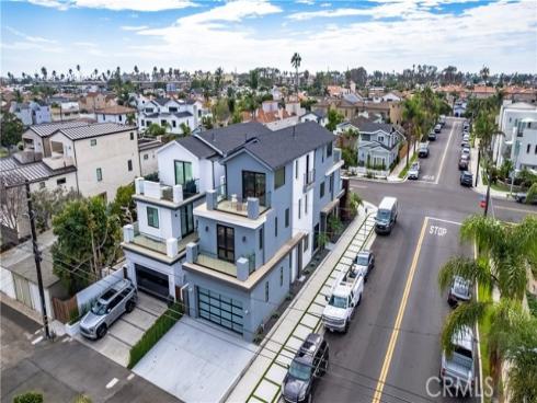620  Huntington Street  , Huntington Beach, CA