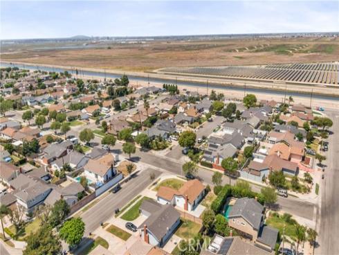 16102  Ballad   Lane, Huntington Beach, CA