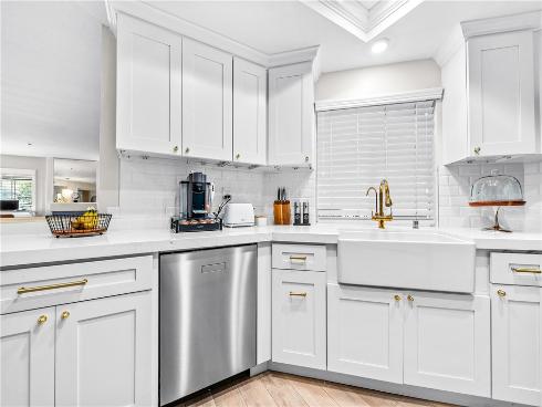 430  Lake  204  Street, Huntington Beach, CA