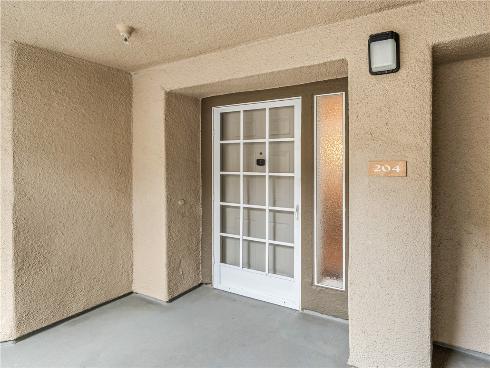 430  Lake  204  Street, Huntington Beach, CA