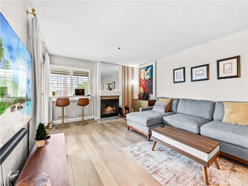 430  Lake  204  Street, Huntington Beach, CA