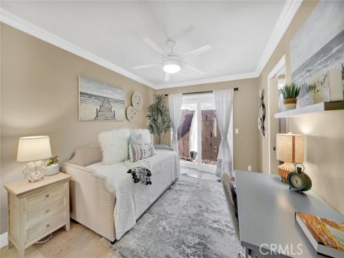 21382  Lemontree  , Huntington Beach, CA