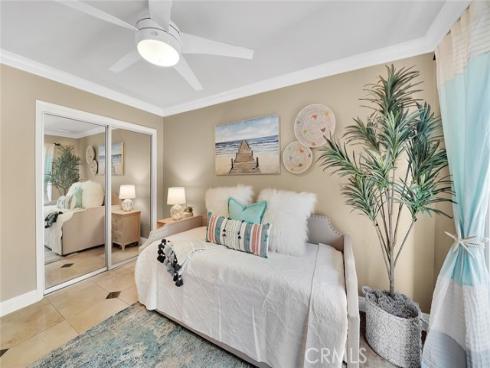 21382  Lemontree  , Huntington Beach, CA