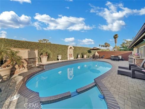 21382  Lemontree  , Huntington Beach, CA