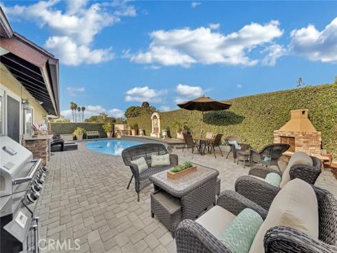 21382  Lemontree  , Huntington Beach, CA