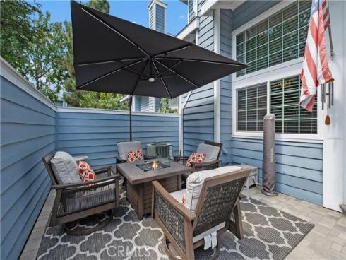 8120  Islandview  C  Circle, Huntington Beach, CA