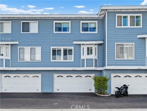 8120  Islandview  C  Circle, Huntington Beach, CA