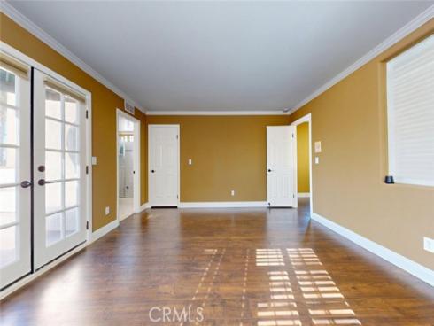 304  18th  , Huntington Beach, CA