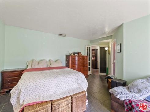 19941  Carmania   Lane, Huntington Beach, CA