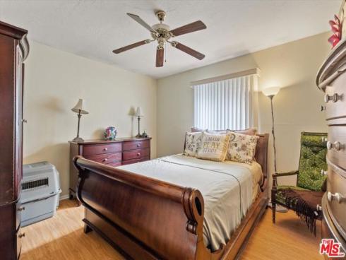 19941  Carmania   Lane, Huntington Beach, CA