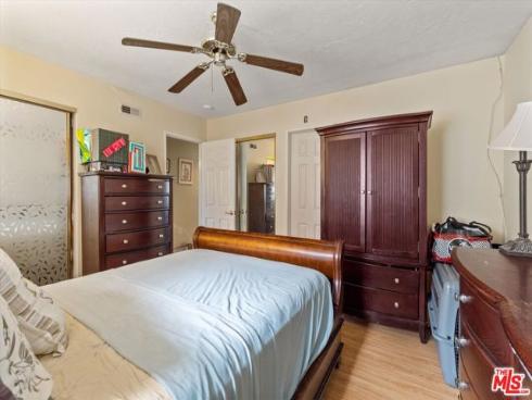 19941  Carmania   Lane, Huntington Beach, CA