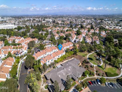 7412  Seabluff  108  Drive, Huntington Beach, CA