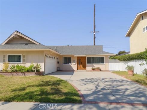 6631  Walton  , Huntington Beach, CA