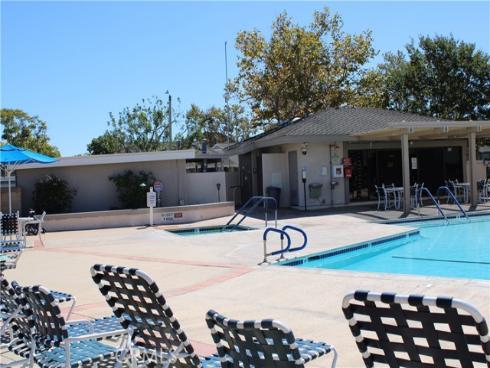 8565  Colusa  906C  Circle, Huntington Beach, CA