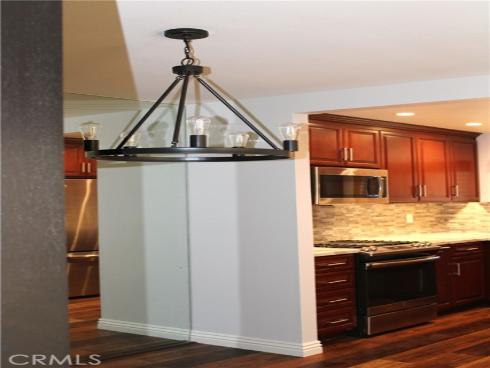 8565  Colusa  906C  Circle, Huntington Beach, CA