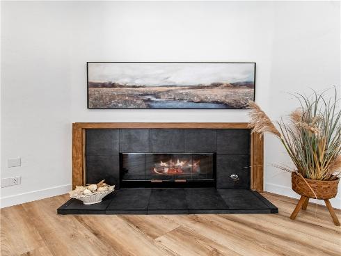 18859  Milos   Circle, Huntington Beach, CA