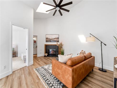 18859  Milos   Circle, Huntington Beach, CA