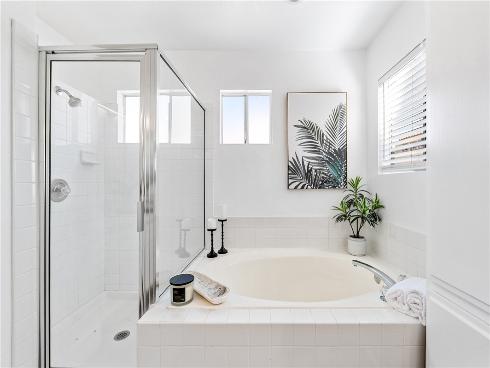 18859  Milos   Circle, Huntington Beach, CA