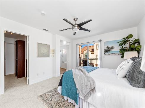 18859  Milos   Circle, Huntington Beach, CA