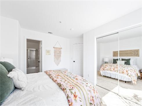 18859  Milos   Circle, Huntington Beach, CA