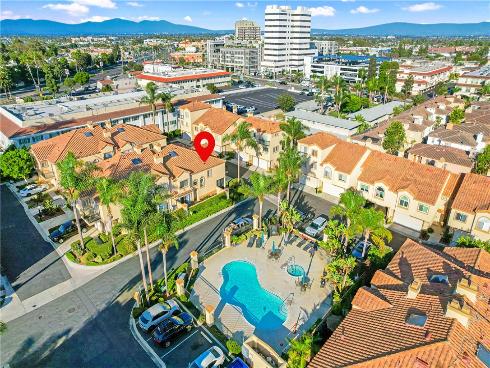 18859  Milos   Circle, Huntington Beach, CA