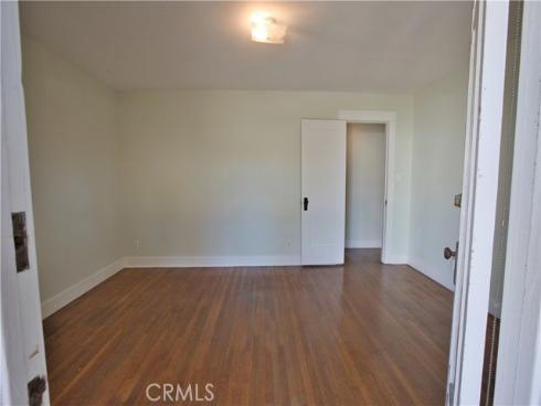 228  12th  1113 Olive Av  Street, Huntington Beach, CA