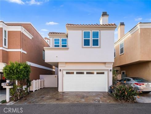 304  Goldenwest Street  , Huntington Beach, CA